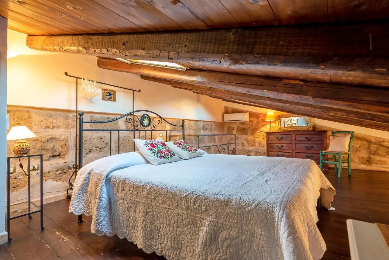 אלגהרו Topaz Attic In Old Town By Sea דירה