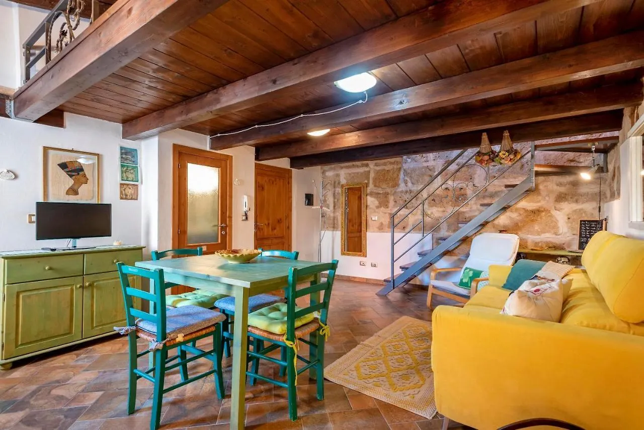 Apartment Topaz Attic In Old Town By Sea Alghero