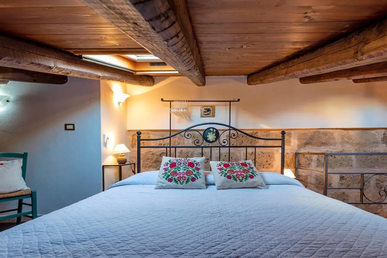 Apartment Topaz Attic In Old Town By Sea Alghero